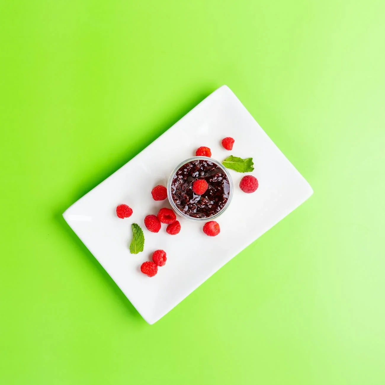 Ambiance chaleureuse, lumières tamisées.